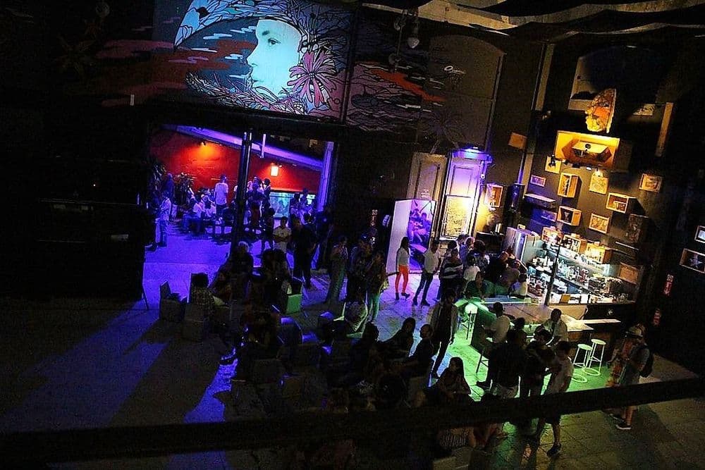 Sehenswürdigkeiten in Havanna: Die Fabrica de Arte Cubao